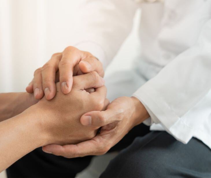 holding hands for post Characteristics of effective communication in a mental health setting