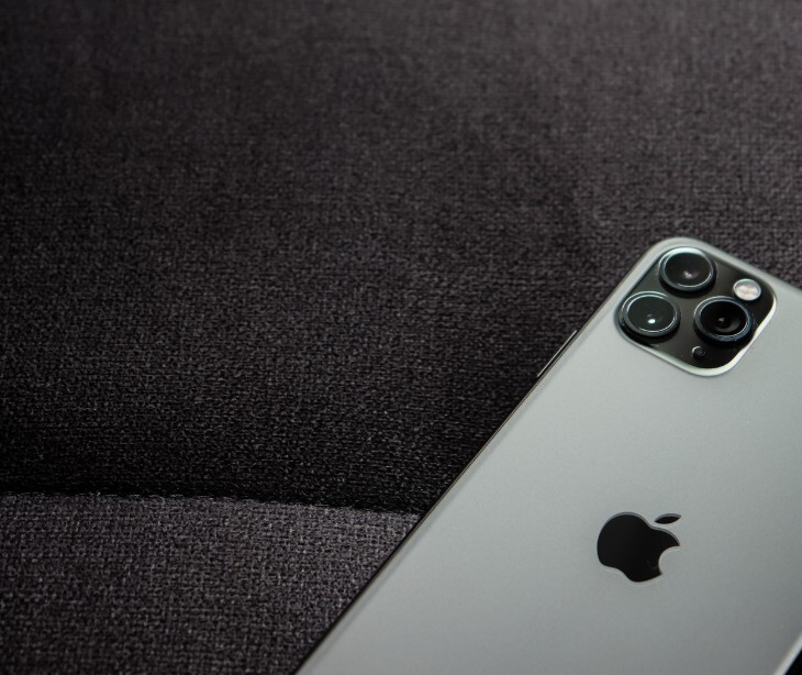 Apple issues spyware warnings to high-risk users in ongoing zero-day attacks